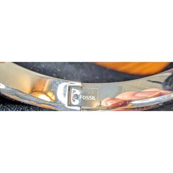 FOSSIL Silver Tone Rhinestone Encrusted Hinged Oval Bangle Bracelet - Picture 5 of 10